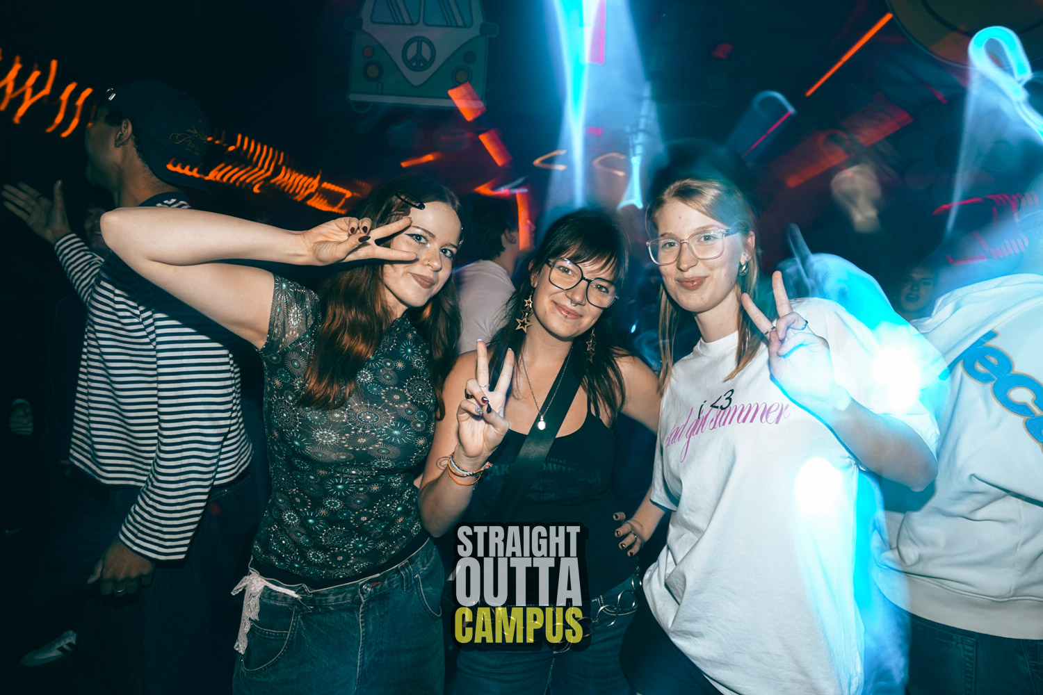 Straight Outta Campus Foto 5