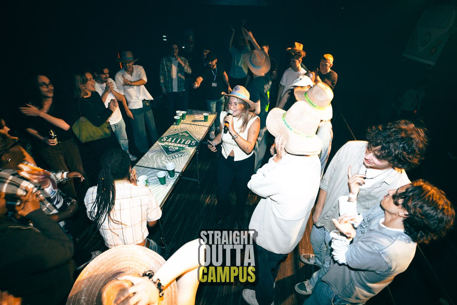 Straight Outta Campus Foto 31