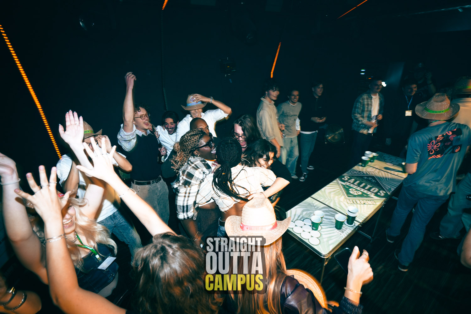 Straight Outta Campus Foto 33