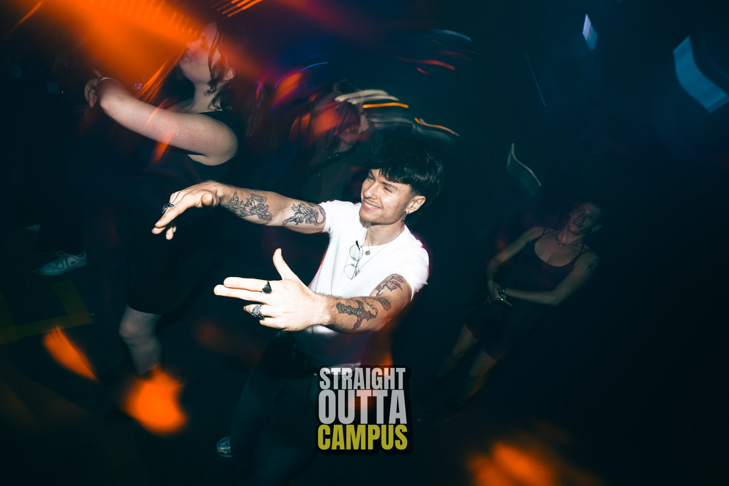 Straight Outta Campus Foto 61